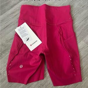 Lululemon High-Waisted fast N free short